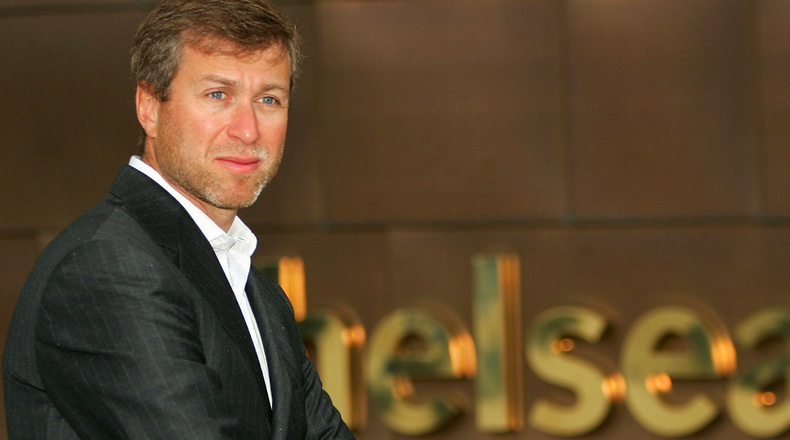 Chelsea agree £40M a year shirt deal