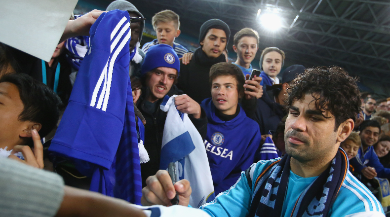 Diego Costa Takes Part in Futsal Tournement