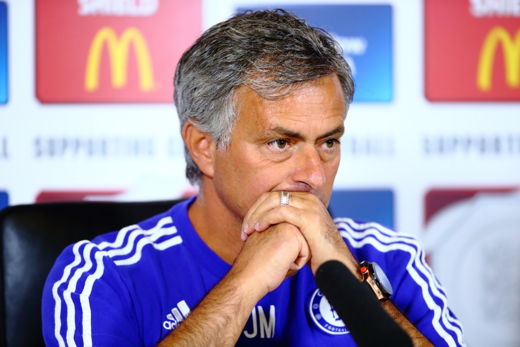 Mourinho: “We need a left-back”