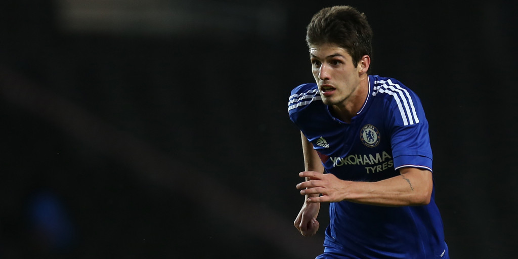 Chelsea Duo Closing in on Reading Switch