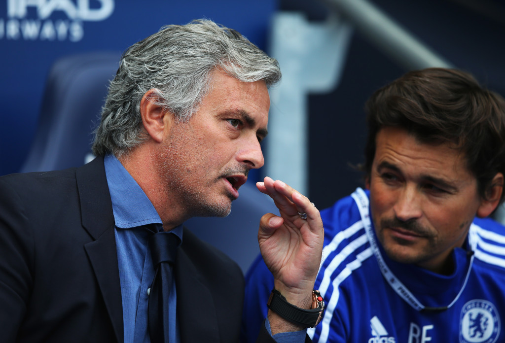 Mourinho names & shames stars