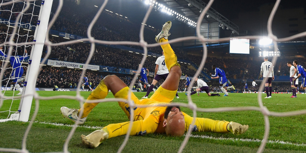5 Previous meetings: Everton