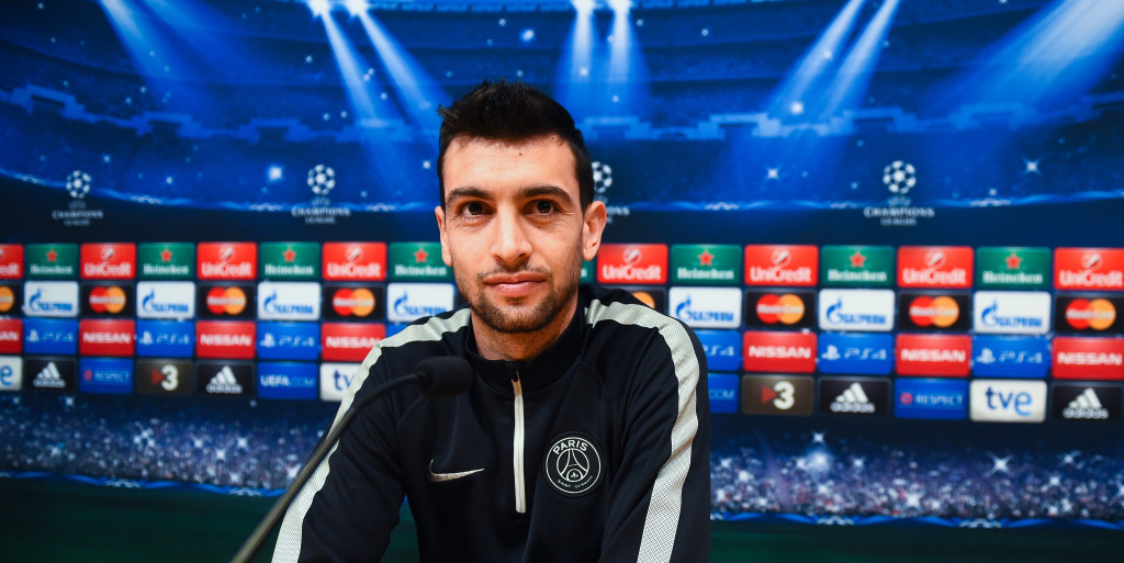 Chelsea join the race for PSG midfielder