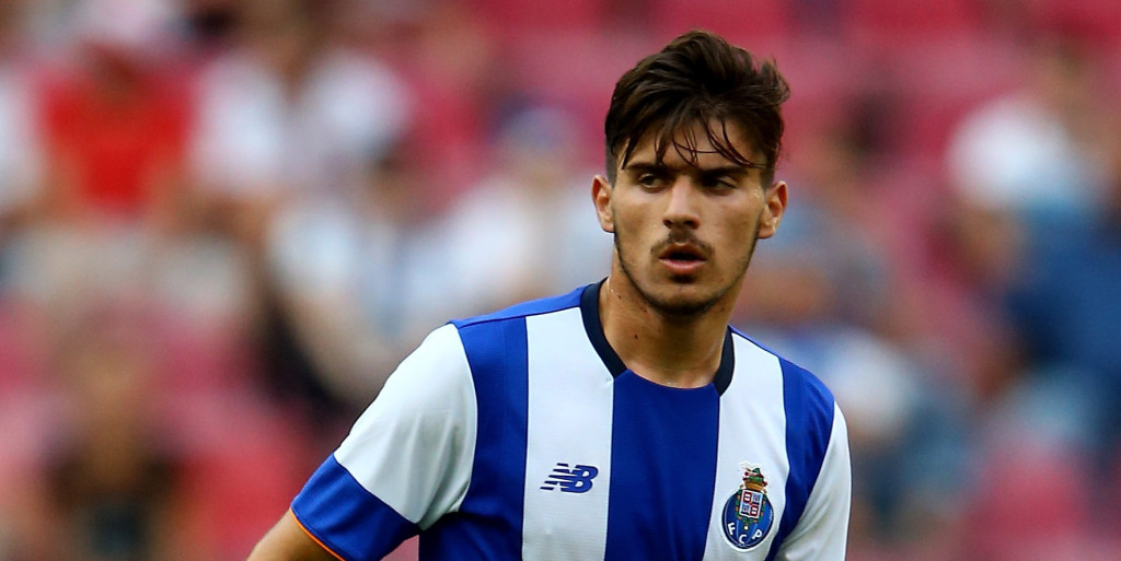 Chelsea eye £29m Porto midfielder