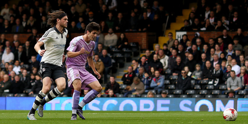 Police issue arrest warrant for Lucas Piazon