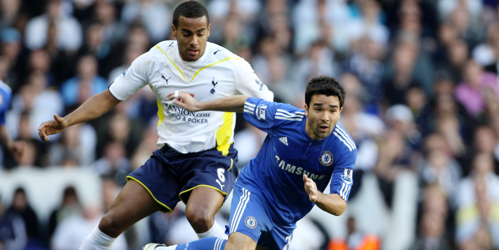 Chelsea can still win the league says Deco