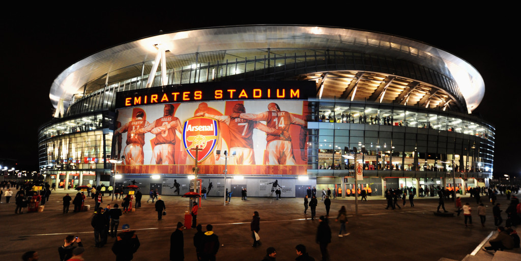 Arsene Wenger offers advice to Chelsea