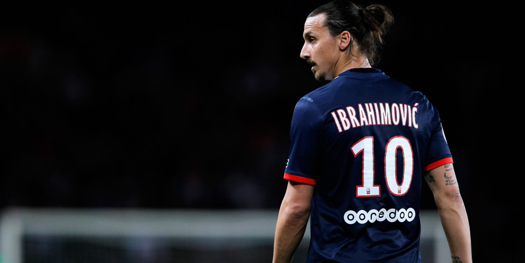 Ibrahimovic considering Chelsea offer