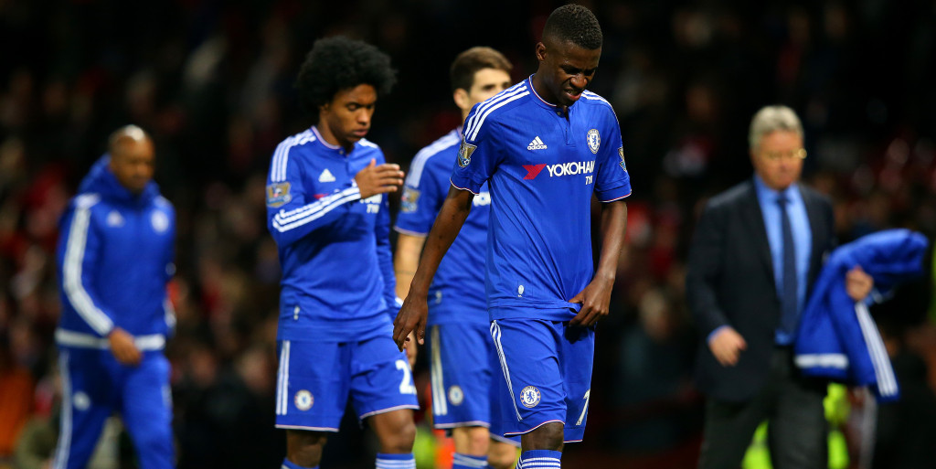 Chelsea looked like relegation contenders says Carragher