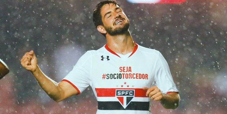 Chelsea have doubts over Pato