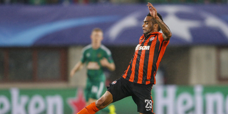 Liverpool move in for Chelsea target