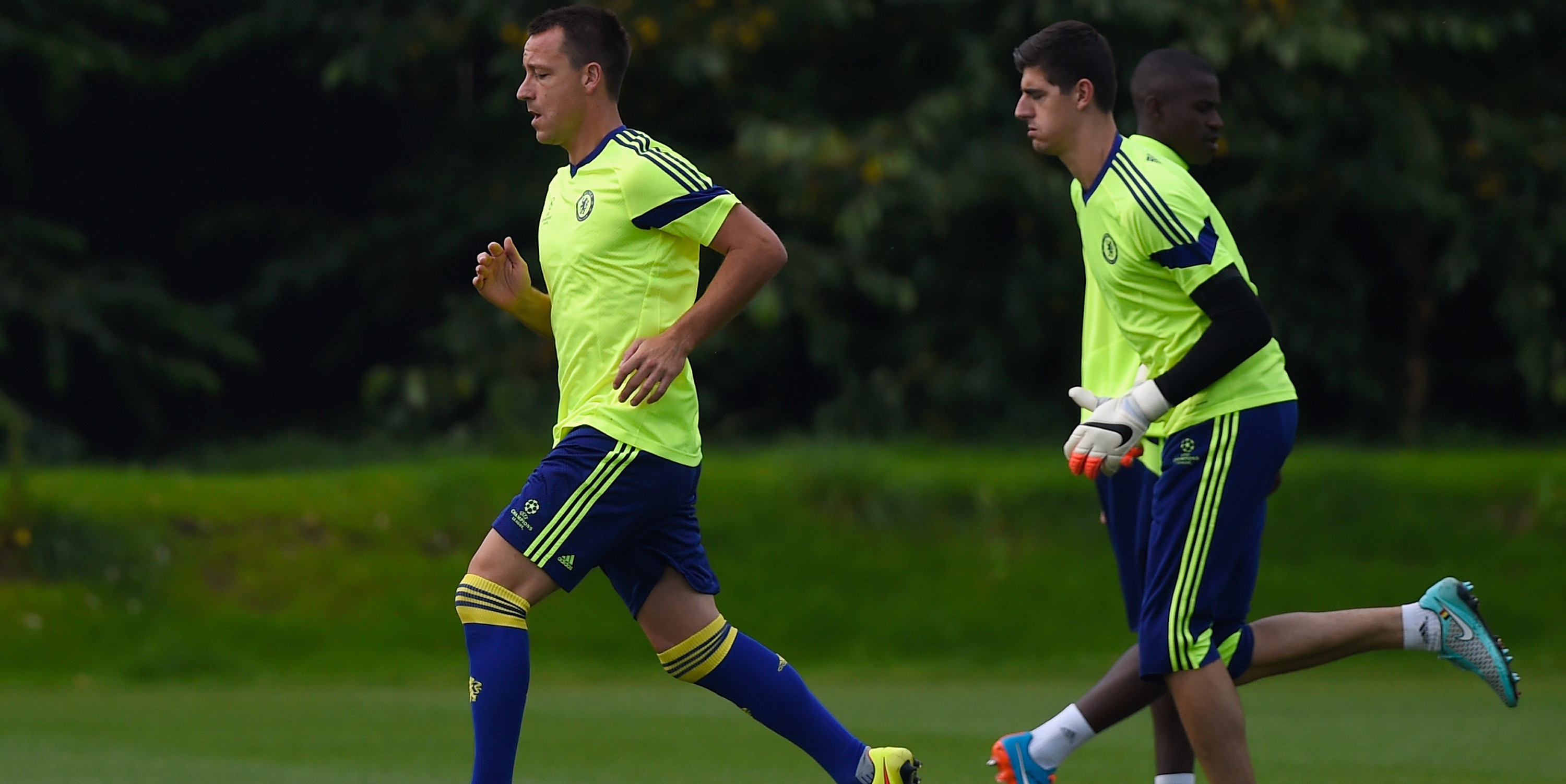 Chelsea star hails Terry as a legend - Read Chelsea F.C.