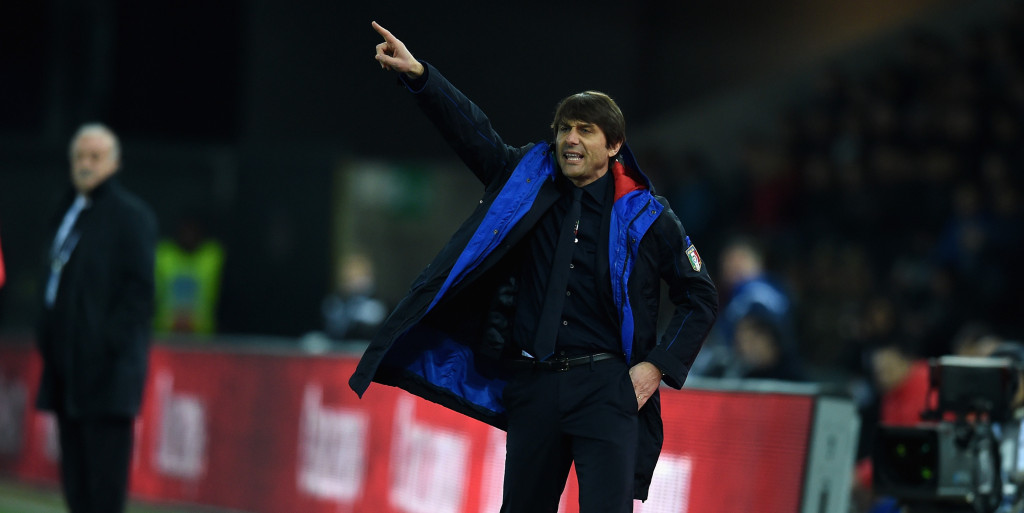Chelsea official pictured with Conte’s agent