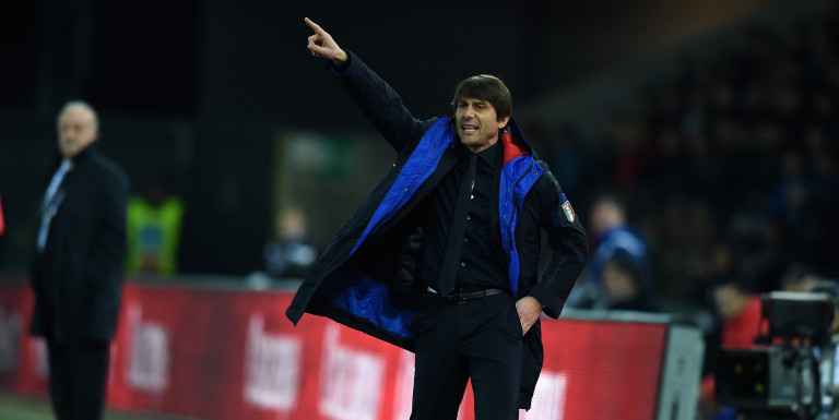 Chelsea official pictured with Conte’s agent