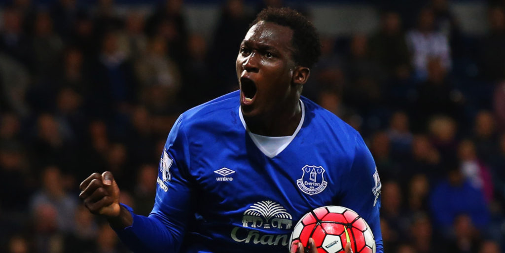 Chelsea make £57m bid for Romelu Lukaku