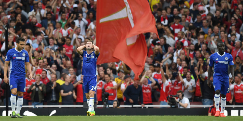 Chelsea are like a mid-table team says Cascarino