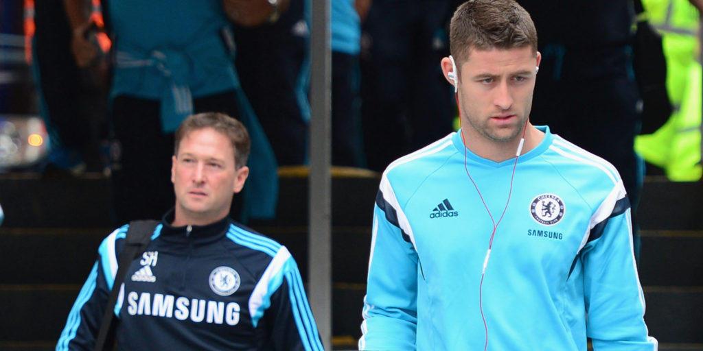 Cahill backs Steve Holland to succeed with England