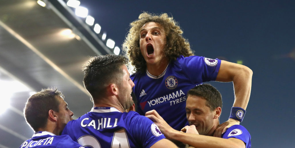 Can Conte win the league with three at the back?