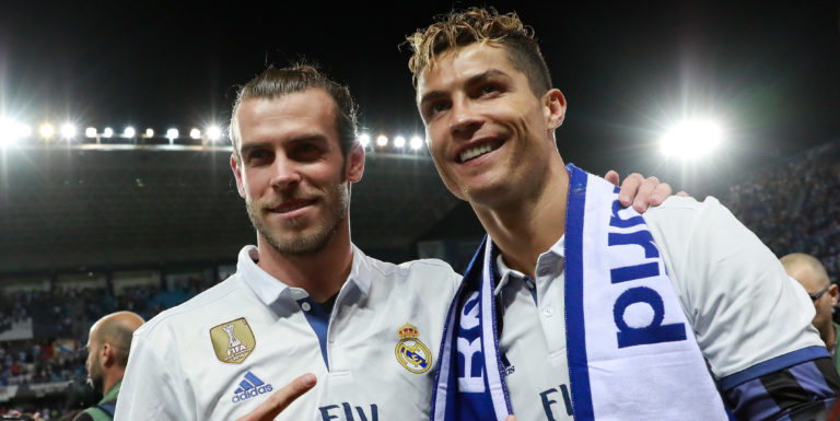 Chelsea considering move for Gareth Bale