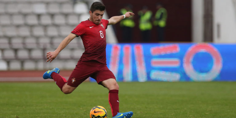 Chelsea favourites to land Ruben Neves