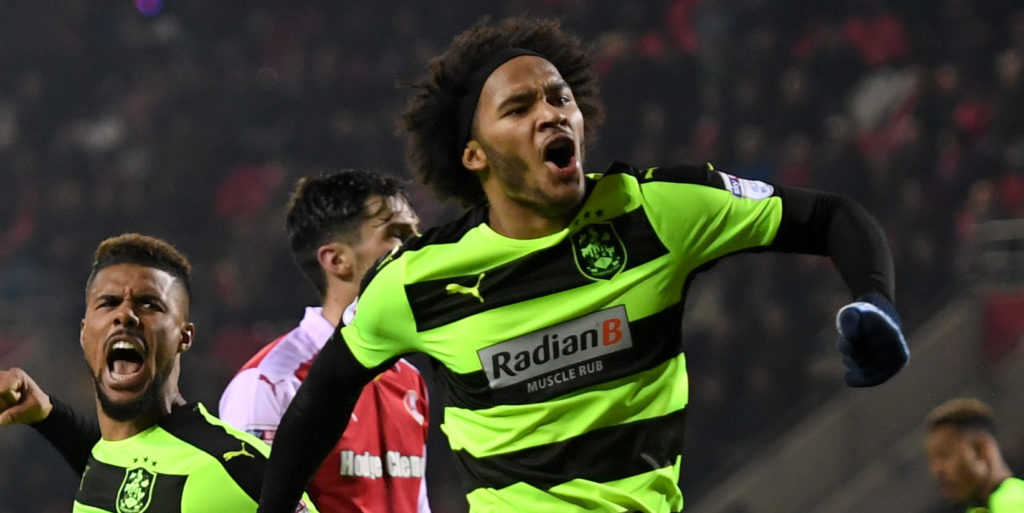 Huddersfield in advanced talks with Chelsea over Izzy Brown