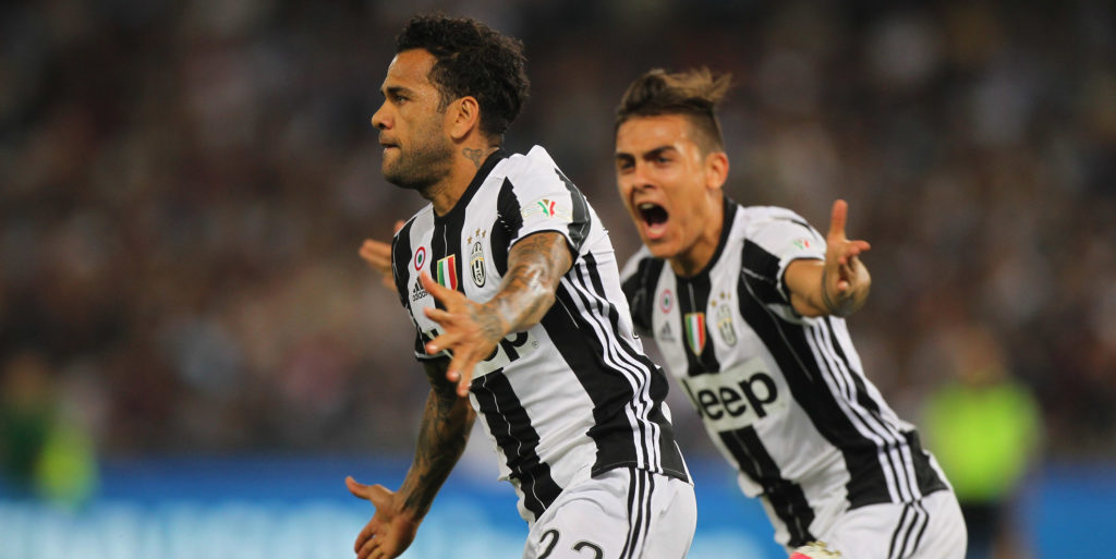 Chelsea interested in signing Dani Alves