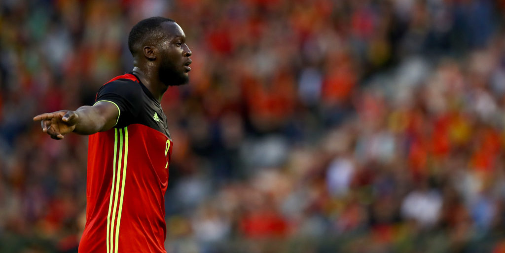 Chelsea approaching Lukaku deal with caution