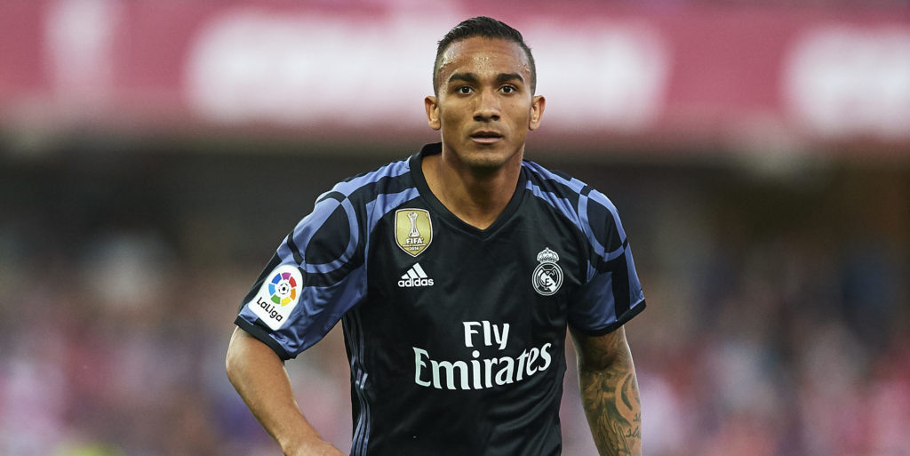 Chelsea waiting on Danilo switch