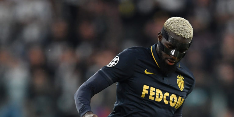 Bakayoko on train ready for Chelsea medical