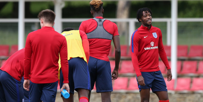 Chelsea offer Chalobah new five-year deal