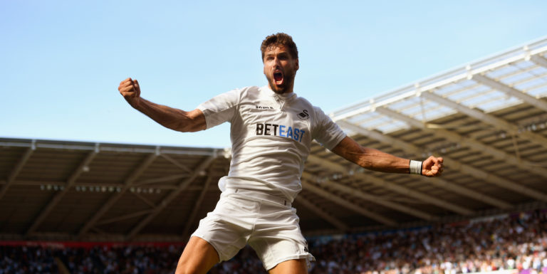 Chelsea in talks to sign Llorente