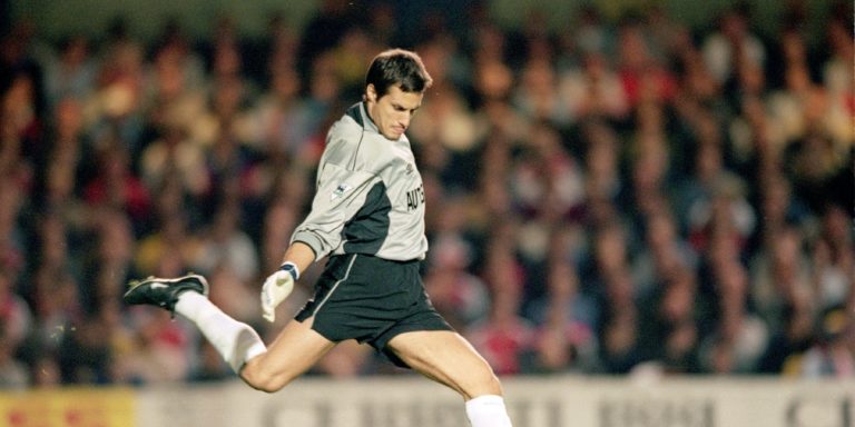 Quiz: Name the Chelsea team who drew with Arsenal on this day in 2000