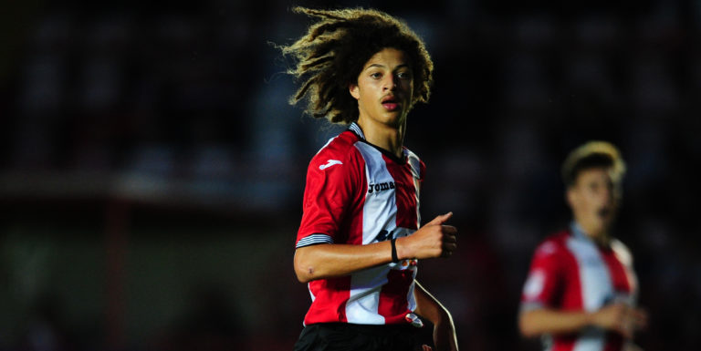 Ethan Ampadu signs first professional contract