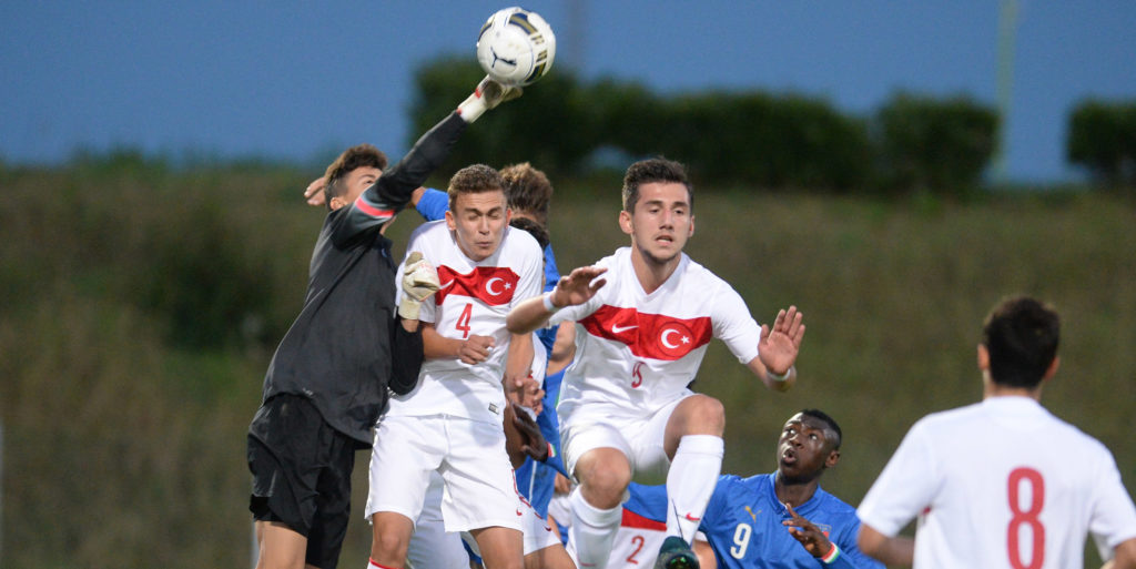 Chelsea to send scouts to watch Man City target Berke Ozer
