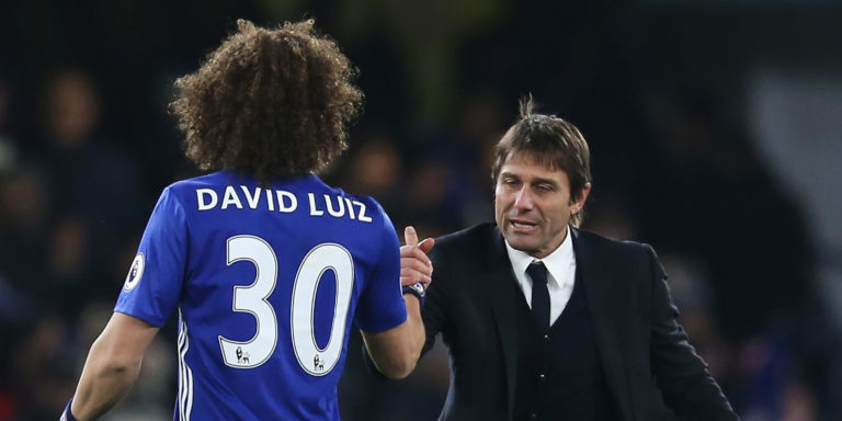 David Luiz holds crunch talks with Antonio Conte