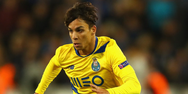 Sevilla enter race to sign Chelsea target Oliver Torres