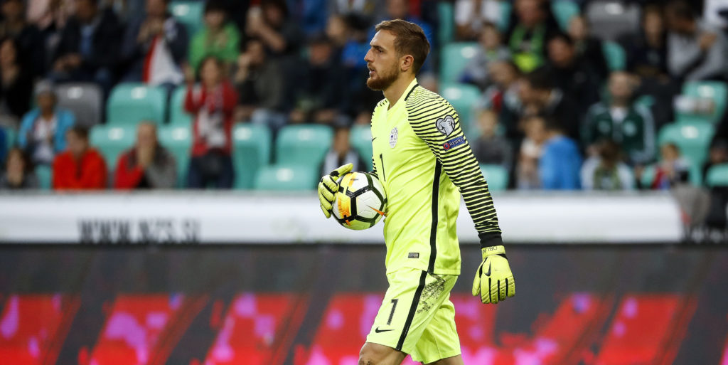 Atletico Madrid fearful of Chelsea move for Oblak