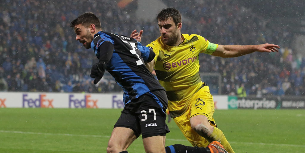 Chelsea keeping tabs on United target Sokratis