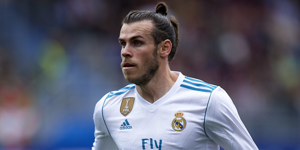 Mourinho convinces Bale to sign with Manchester United