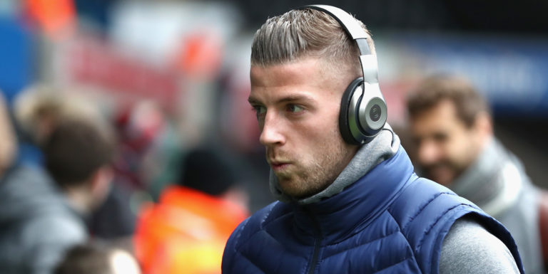 Chelsea join the race to sign Toby Alderweireld