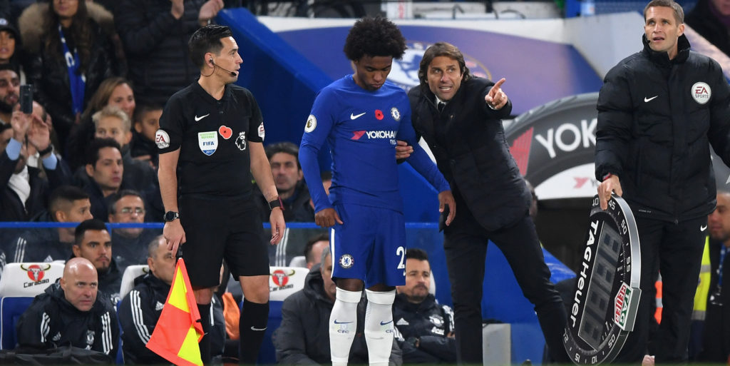 Willian hints at deteriorating relationship with Antonio Conte