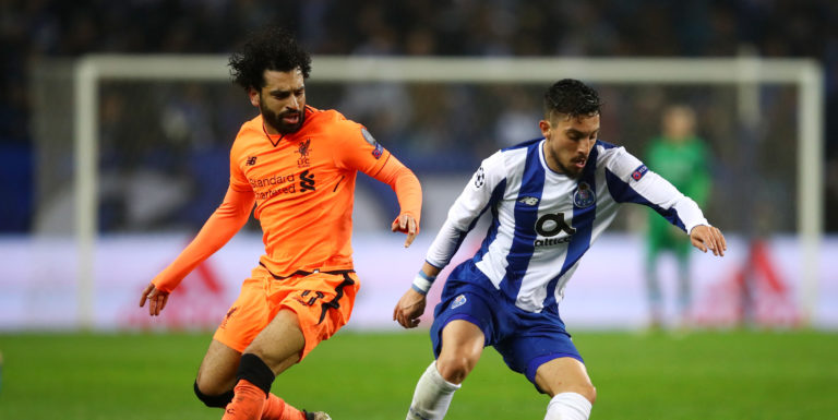 Chelsea to rival Reds for Alex Telles