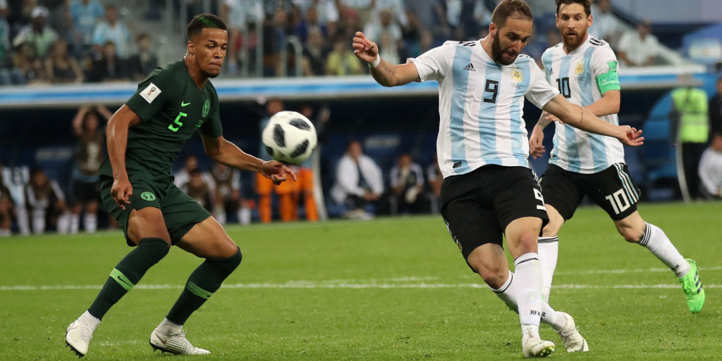 Sarri targets Rugani and Higuain for Chelsea