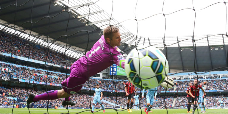 Chelsea in talks with Rob Green