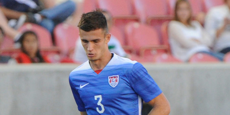 Nantes join race for Miazga