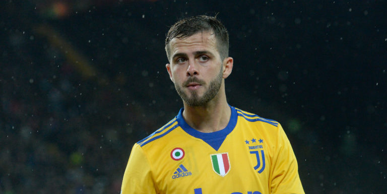 Manchester City steal a march on Chelsea in Pjanic chase