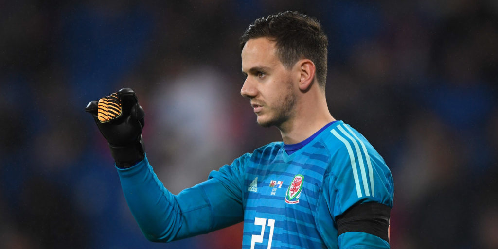 Leicester looking to sign Danny Ward to replace Chelsea target Kasper Schmeichel