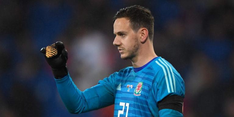 Leicester looking to sign Danny Ward to replace Chelsea target Kasper Schmeichel