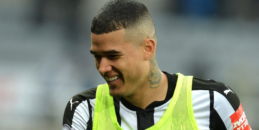 Kenedy re-joins Newcastle on loan