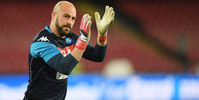 Chelsea ready to pay €5m for Reina with two-year deal on the table